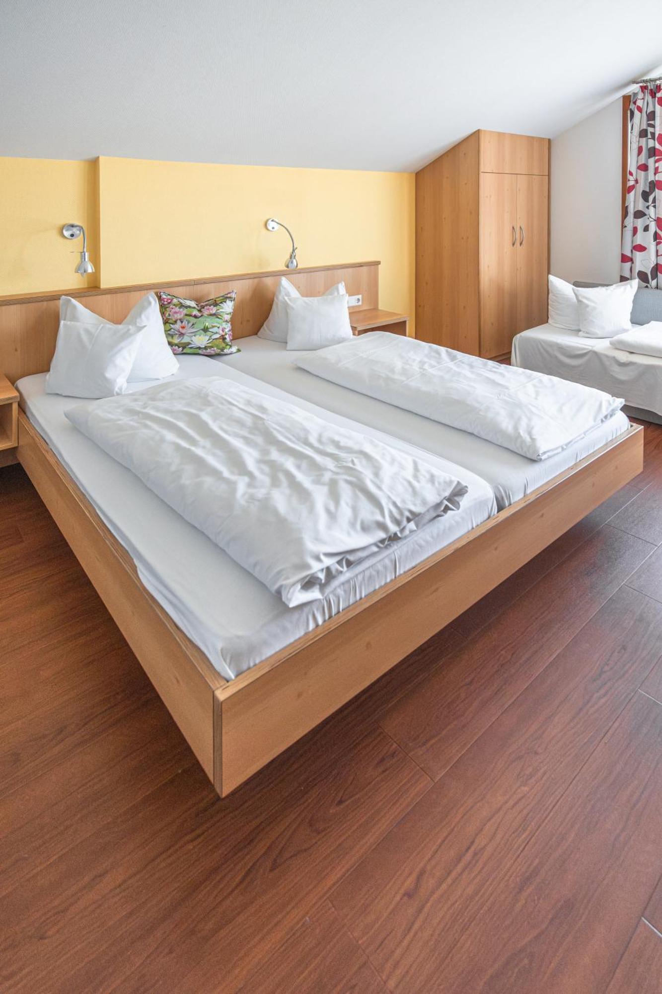 Deva Hotel Renchtalblick Оберкирх Екстериор снимка
