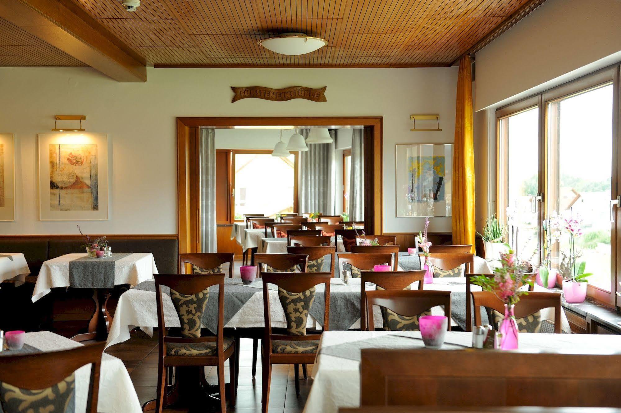 Deva Hotel Renchtalblick Оберкирх Екстериор снимка