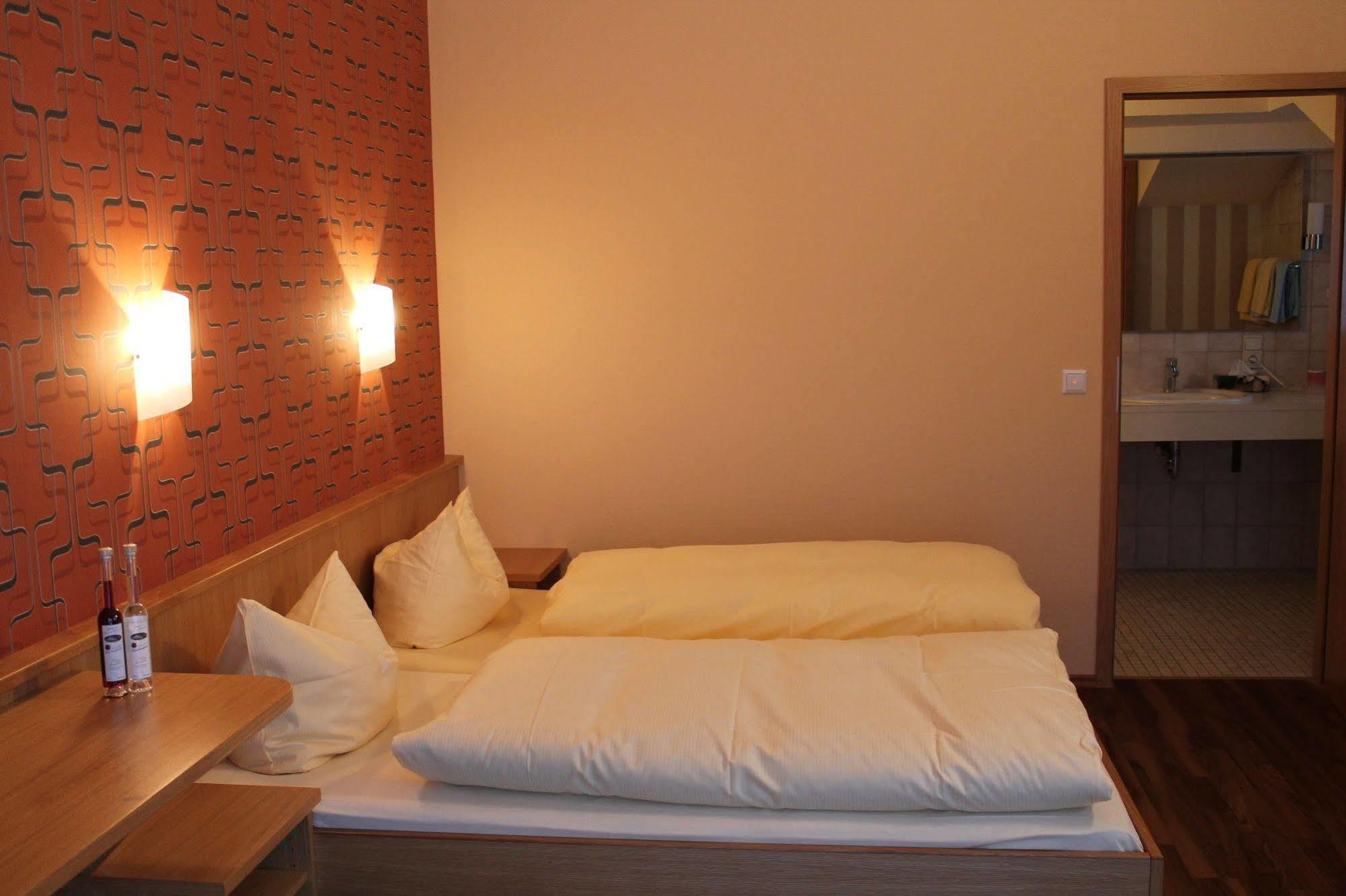 Deva Hotel Renchtalblick Оберкирх Екстериор снимка