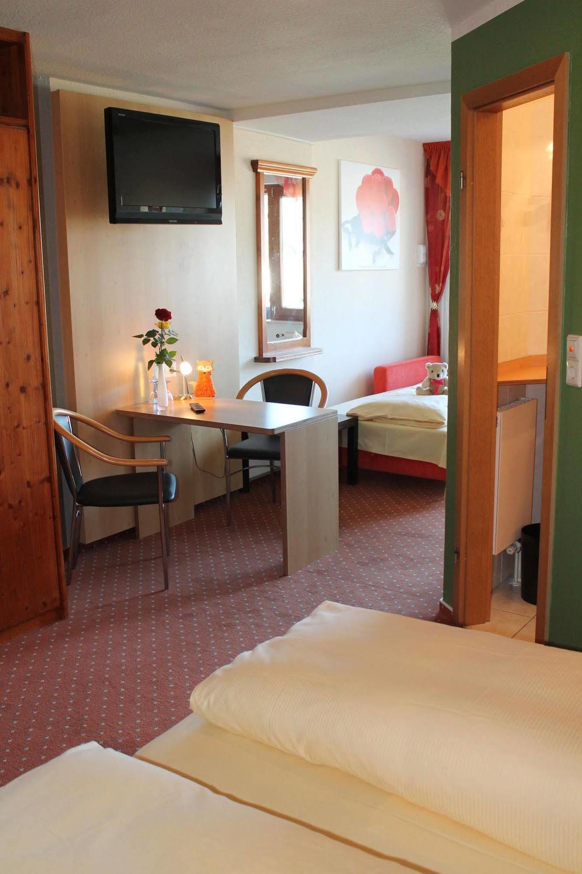 Deva Hotel Renchtalblick Оберкирх Екстериор снимка